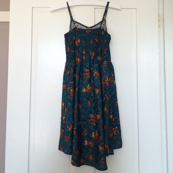 Xhilaration Dress with flowers - Picture 2 of 2