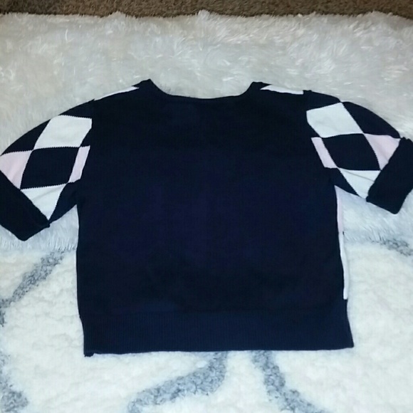 SOLD M - Picture 3 of 4