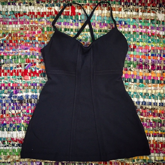 Lululemon Top - Size 4
