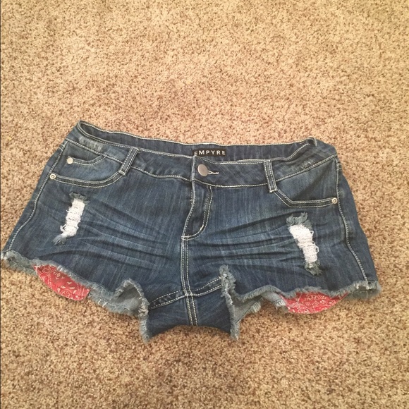Empyre Shorts