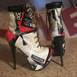 Marilyn Monroe platform stilettos