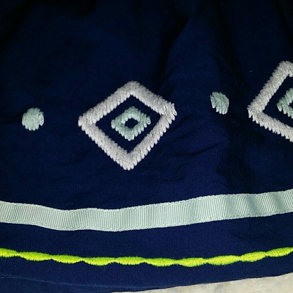 SOLD M - Picture 3 of 4