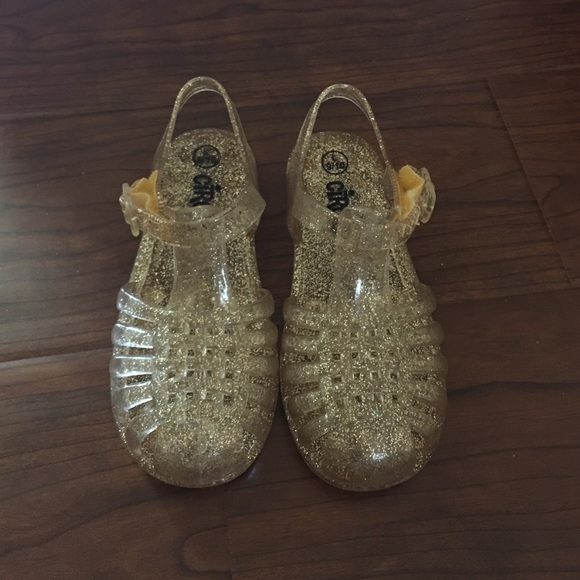 Kids jelly shoes