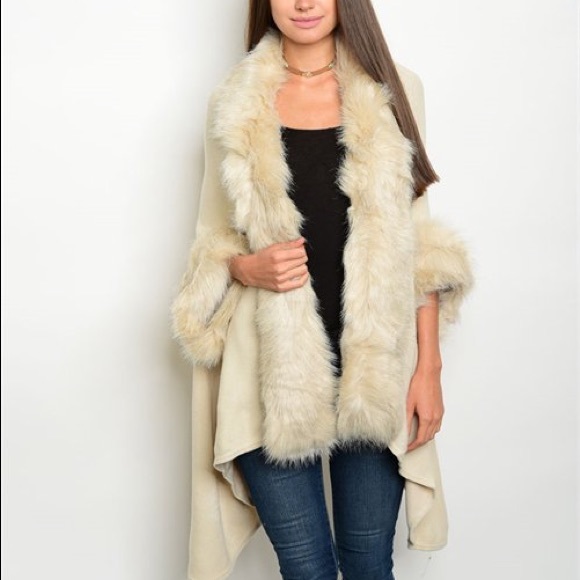 HOST PICK 10/26 💕Faux Fur Cardigan shawl Wrap - Picture 2 of 4