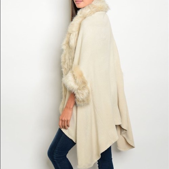HOST PICK 10/26 💕Faux Fur Cardigan shawl Wrap - Picture 3 of 4