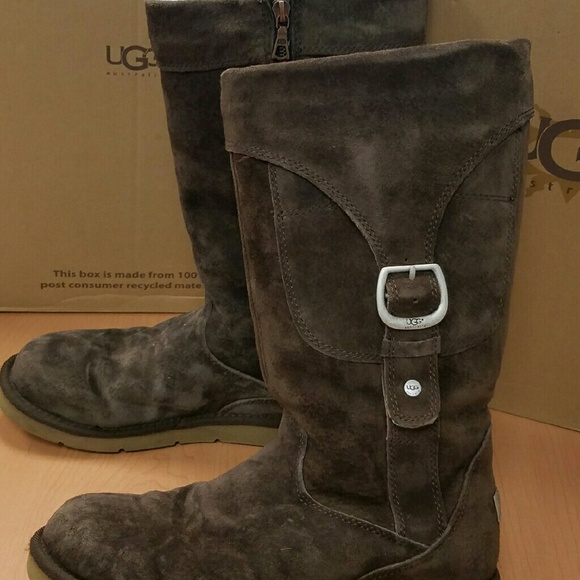 UGG Boots Brown suede
