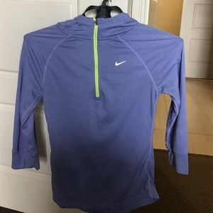 Nike hooded pullover