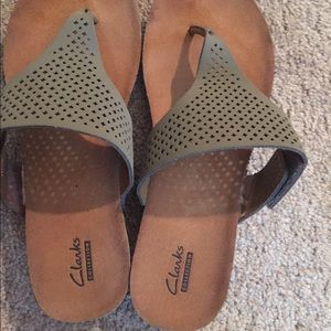 Brand new never worn clanks sandals