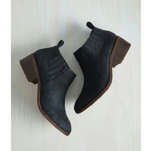 ModCloth: Stroll With the Punches Bootie in Navy