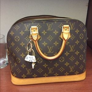 Louis Vuitton Alma PM