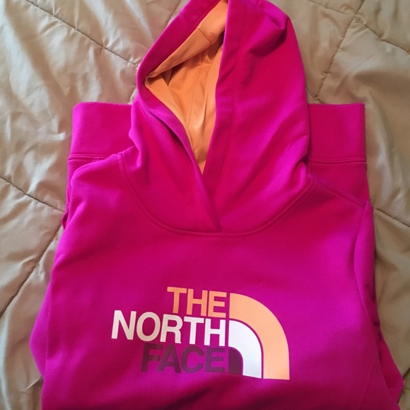 North Face under armor sweatshirt