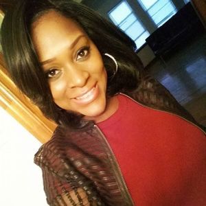 Meet your Posher, Tia