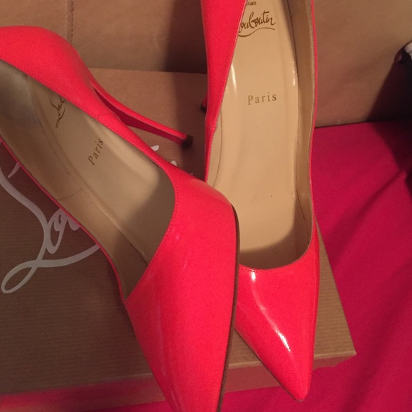 SOLD Christian Louboutin Batignolles - Picture 1 of 4
