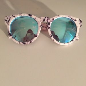 Quay high emotion sunglasses