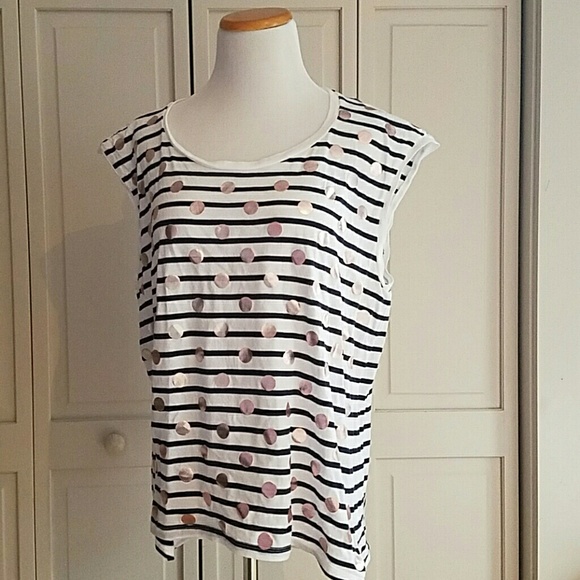 Gap Sleeveless Tee