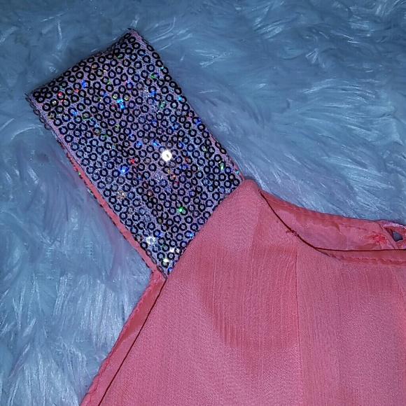 SOLD M - Picture 2 of 3