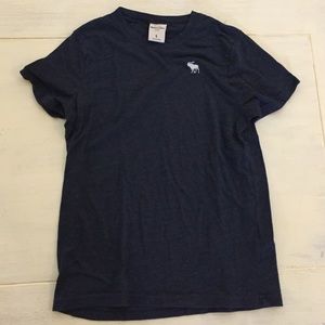 Abercrombie kids t shirt