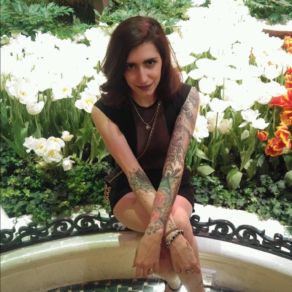 Meet your Posher, Sydney