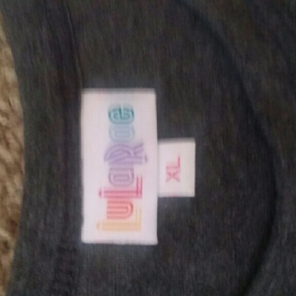 LuLaRoe Randy - Picture 3 of 3