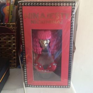 Nicki Minaj perfume