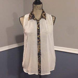 White Sheer Cheetah Trimmed Blouse! 🐯 Medium
