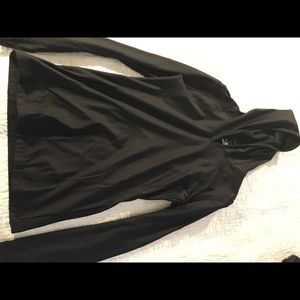 Under Armour M cold gear, black long sleeve w/hood