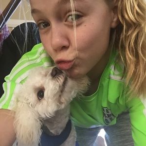 Meet your Posher, Delaney