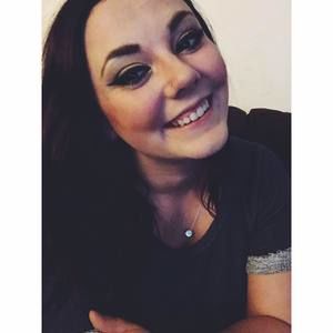 Meet your Posher, Alyssa