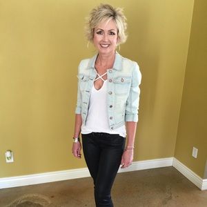 Meet your Posher, Janeen