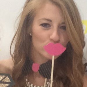 Meet your Posher, Brittany
