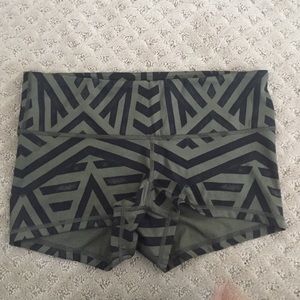Lululemon Boogie Short Luxtreme