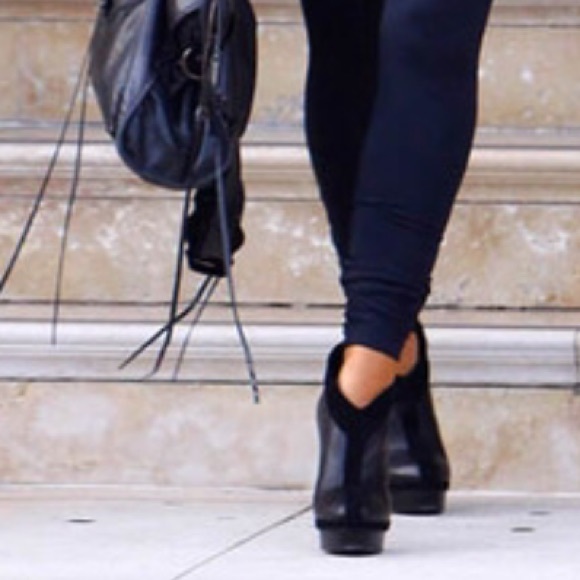 Authentic YSL Y booties ASO many celebrities! - Picture 3 of 8