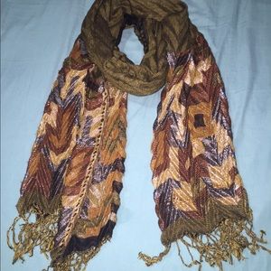 Reversible scarf