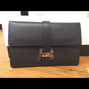 Faux Hermes Wallet