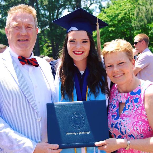 Meet your Posher, Courtney