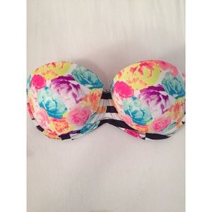 Victoria's Secret 32C Floral Strapless Bra