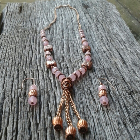 Necklace and earring set - Picture 2 of 4