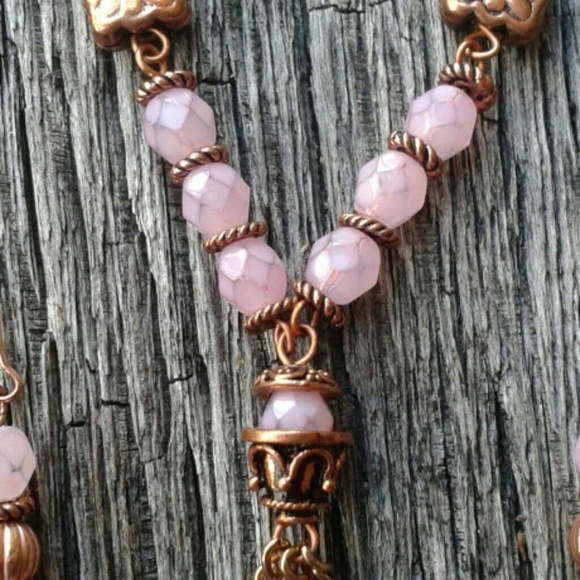 Necklace and earring set - Picture 3 of 4