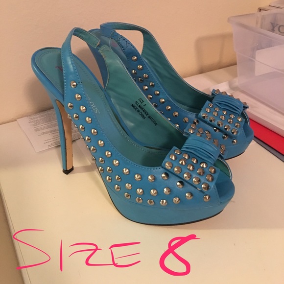 SHOES!!! - Picture 3 of 4