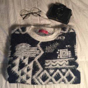 Fuzzy Pattern sweater