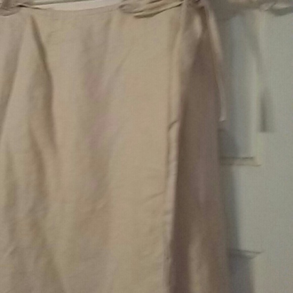 Linen skirt - Picture 3 of 3