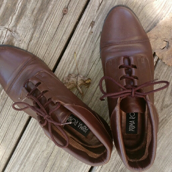Brown leather like bootie