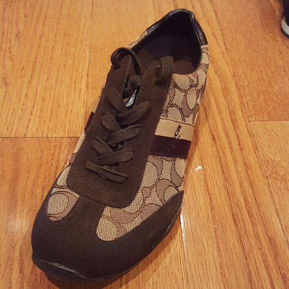 Coach sneakers! NWOT - Picture 2 of 4