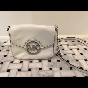 New MICHAEL Michael Kors small white purse