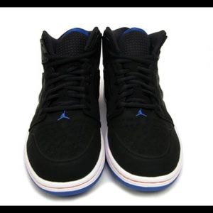 Nike Air Jordan 1 Retro '99 Sneakers