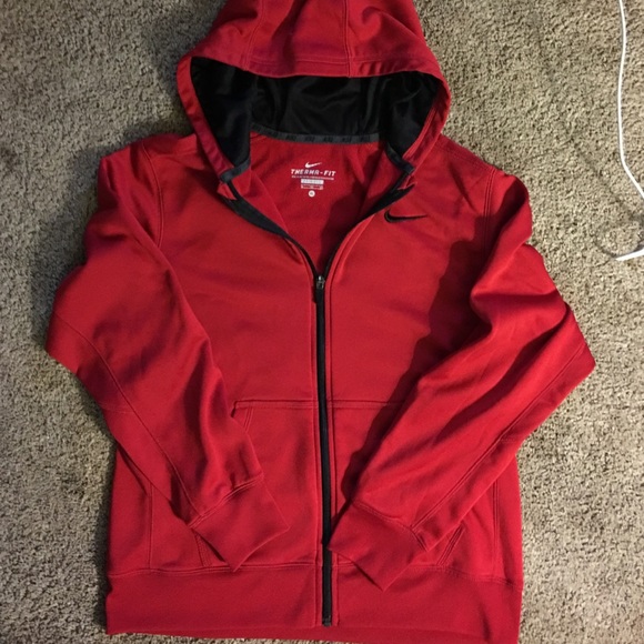 Nike sweatshirt in good condition kids xl