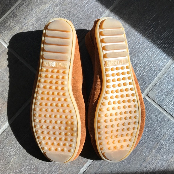 Minnetonka Moccasins - Picture 4 of 4