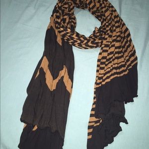 Black and brown scarf