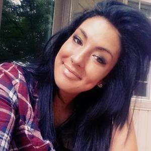 Meet your Posher, Caitlin