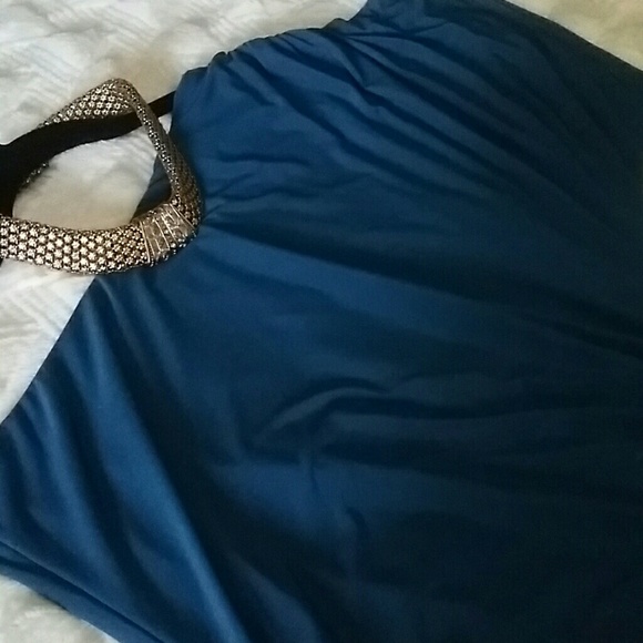 Party dress - Picture 2 of 3